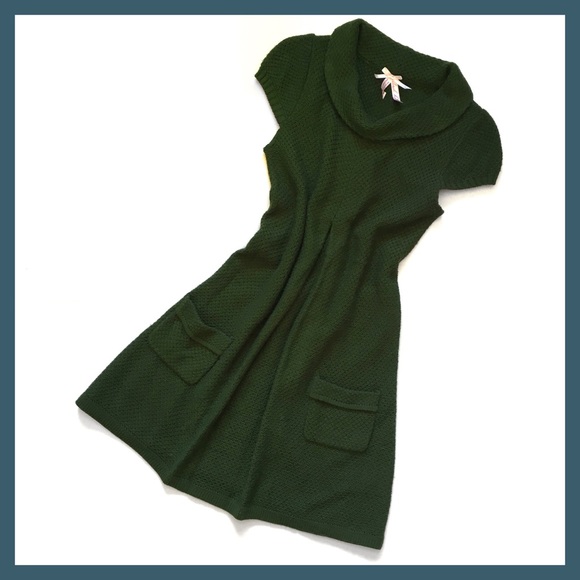 Derek Heart Dresses & Skirts - Derek Heart Green Sweater Dress